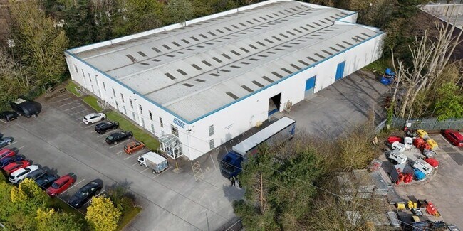 Plus de détails pour Chesford Grange, Warrington - Industriel à louer