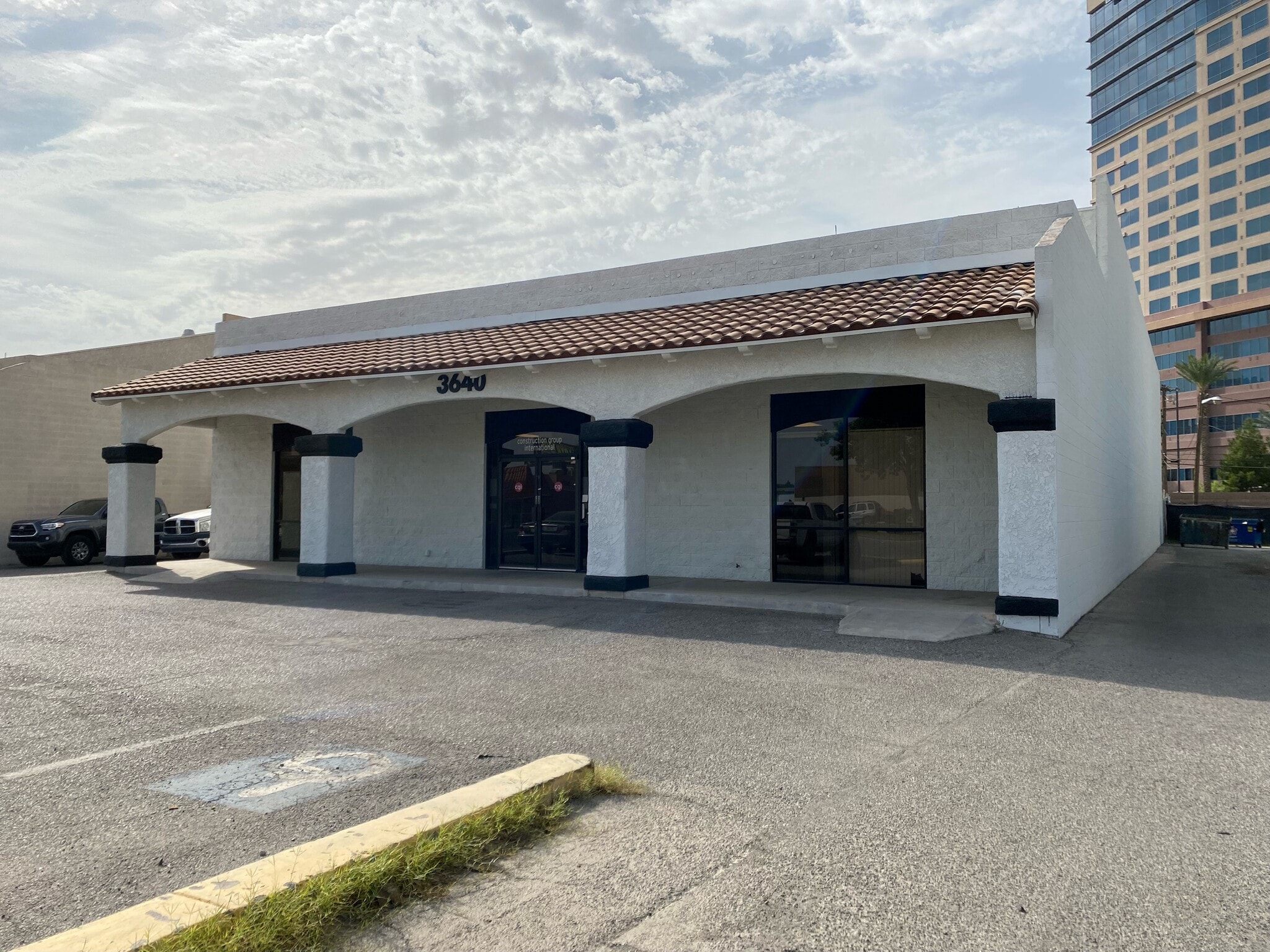 3640 S Highland Dr, Las Vegas, NV for lease Primary Photo- Image 1 of 6