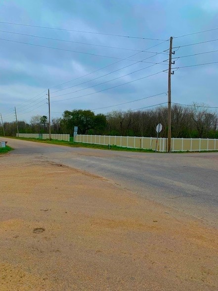 7933 County Road 48, Rosharon, TX à vendre - Autre - Image 2 de 2