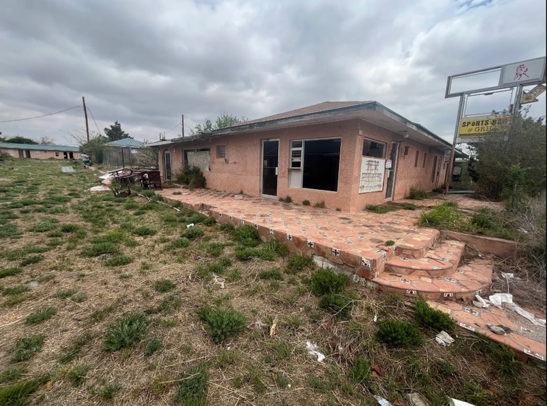 2201 E Broadway St, Sweetwater, TX for sale - Building Photo - Image 2 of 4