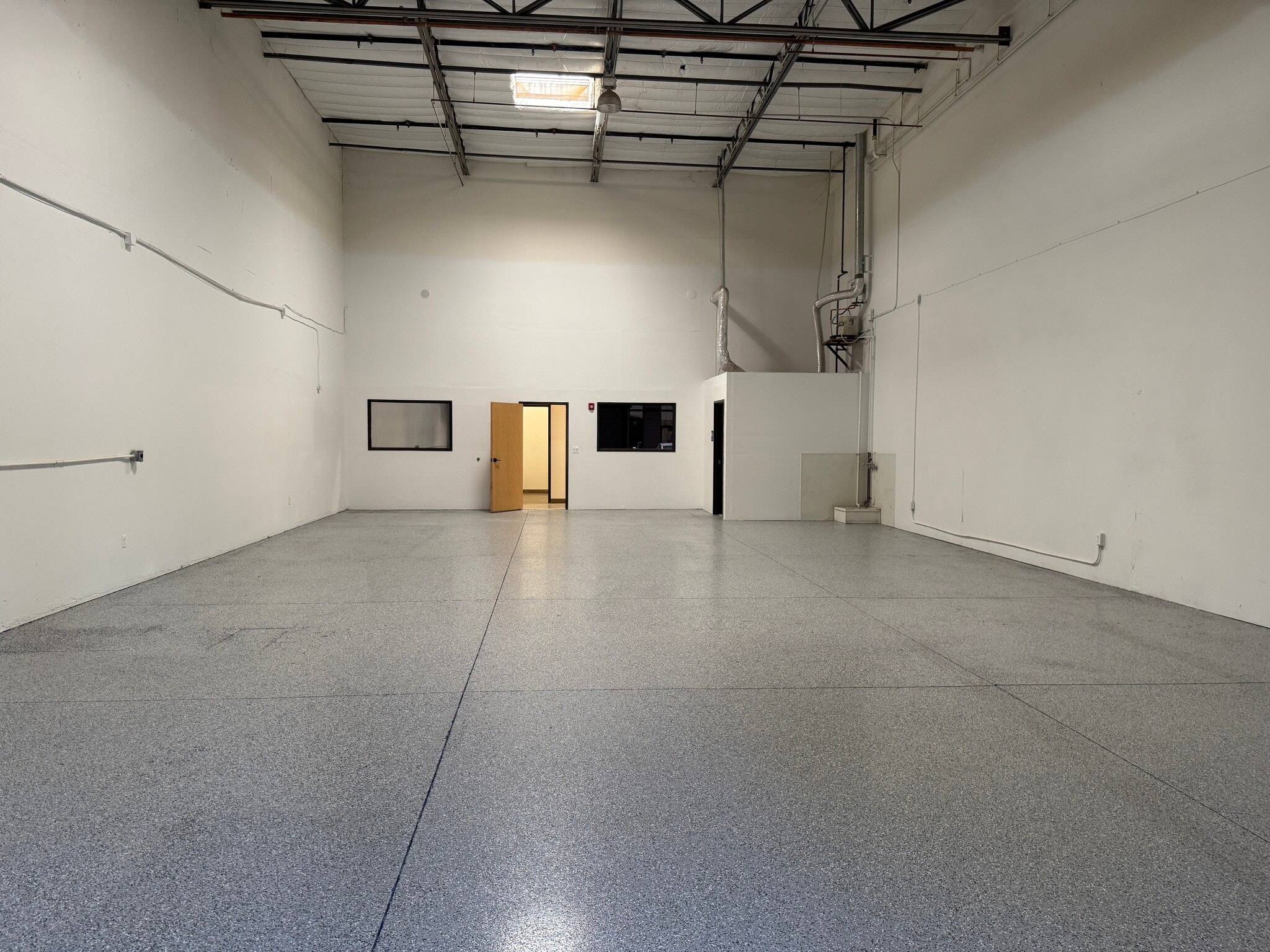 8550 N 91st Ave, Peoria, AZ for lease Interior Photo- Image 1 of 4