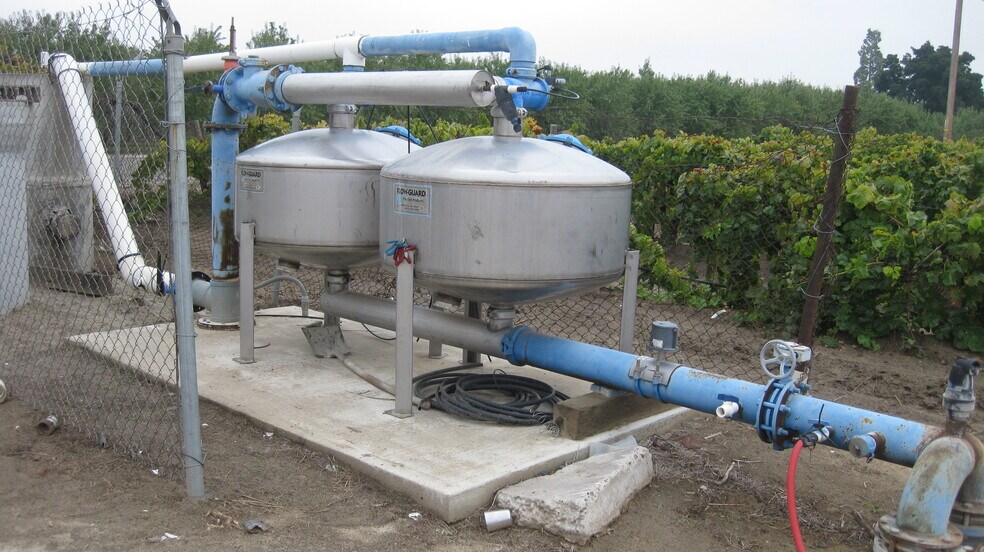 2738 E Rose Ave, Fresno, CA à vendre - Photo du bâtiment - Image 2 de 4