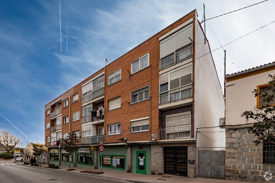 Avenida Libertad, 60, Colmenar Viejo, Madrid à vendre - Photo principale - Image 1 de 2