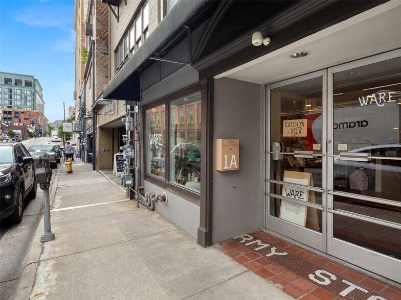 51 College St, Asheville, NC for lease - Building Photo - Image 1 of 12