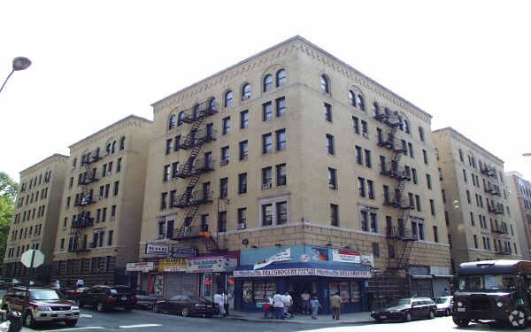 751 Walton Ave, Bronx, NY for sale - Primary Photo - Image 1 of 3