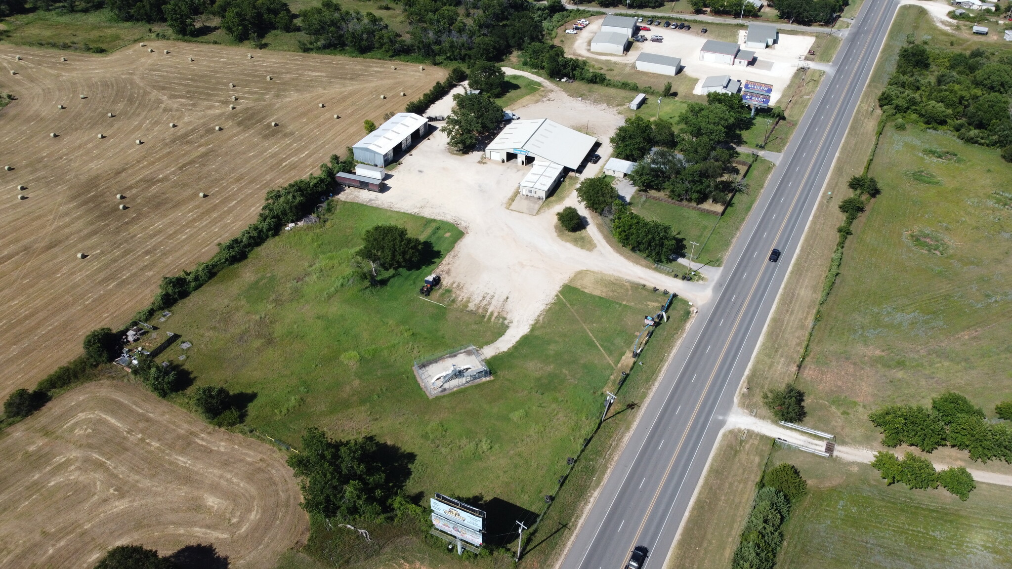 4561 E Highway 67, Glen Rose, TX for sale Primary Photo- Image 1 of 22