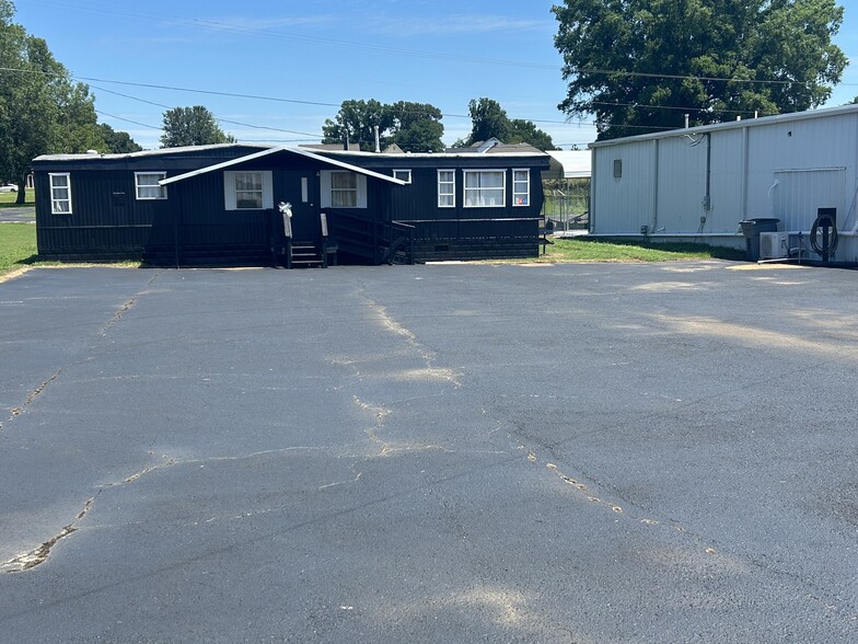 5939 US-72 Hwy, Killen, AL for sale - Building Photo - Image 3 of 9