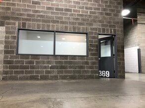 6700-6800 NE 59th Pl, Portland, OR for lease Interior Photo- Image 1 of 13