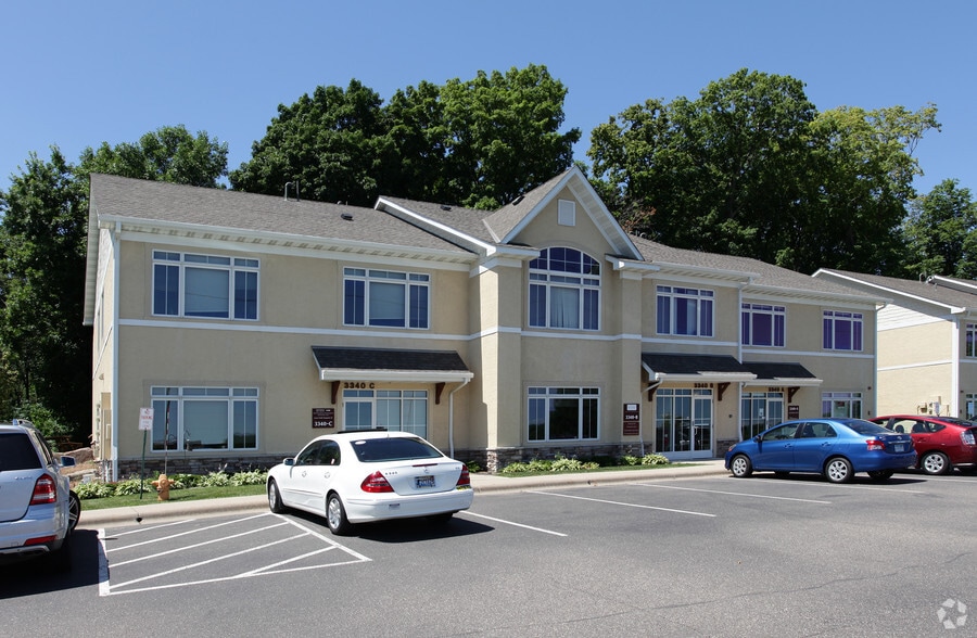 3340 N Annapolis Ln, Plymouth, MN for lease - Primary Photo - Image 1 of 15