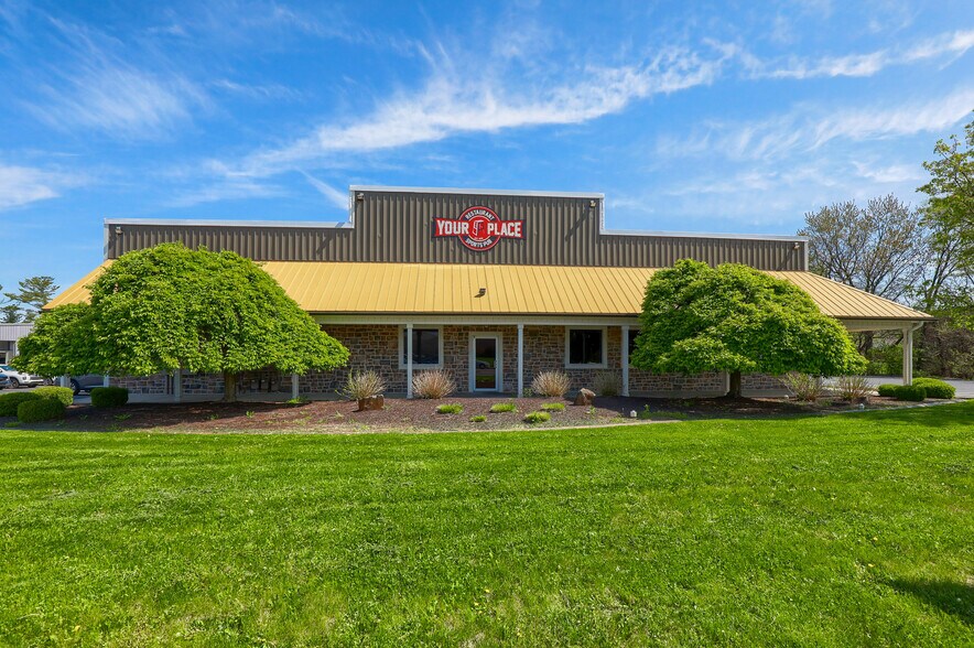 6035 Carlisle Pike, Mechanicsburg, PA à vendre - Photo du bâtiment - Image 2 de 2