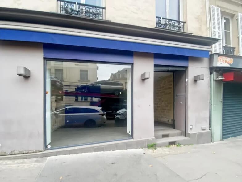 Retail in Paris for lease - Building Photo - Image 3 of 6