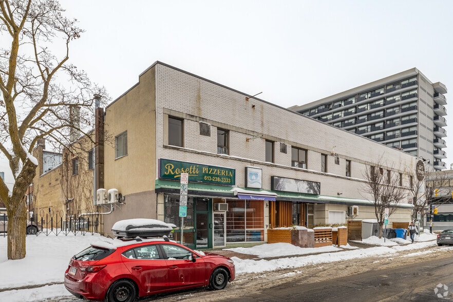 209 Gilmour St, Ottawa, ON à louer - Photo du bâtiment - Image 2 de 2