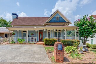 Plus de détails pour 152 E Shadburn Ave, Buford, GA - Bureau à vendre