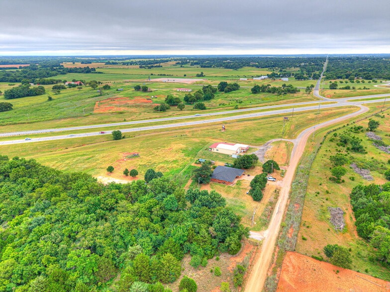 2830 N MacArthur Ave, Blanchard, OK for sale - Building Photo - Image 2 of 9