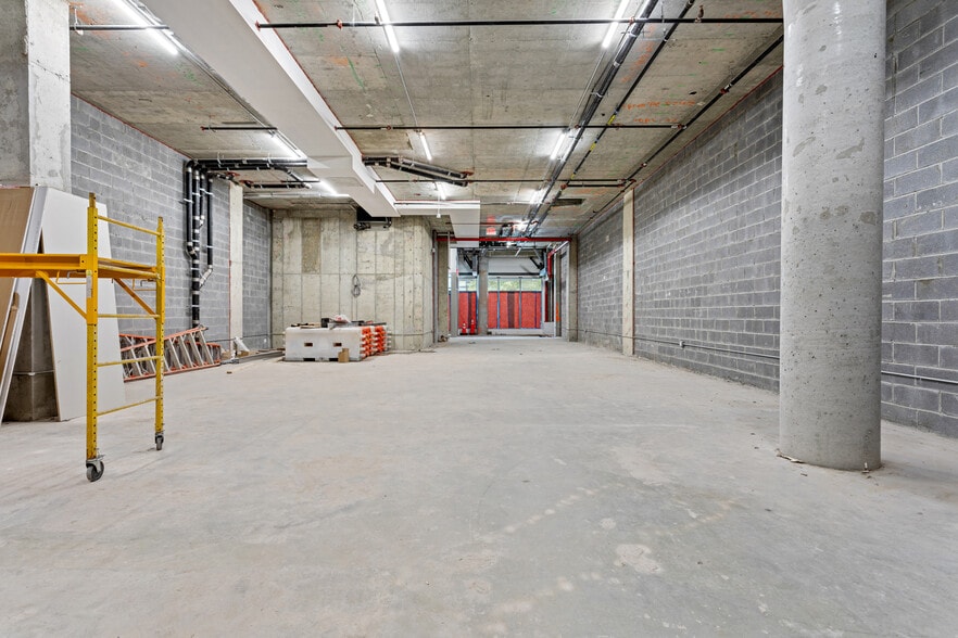 125 3rd St, Brooklyn, NY for lease - Interior Photo - Image 2 of 5