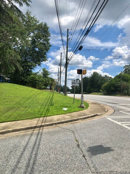 3716 University -1, Columbus, GA à vendre - Autre - Image 3 de 4