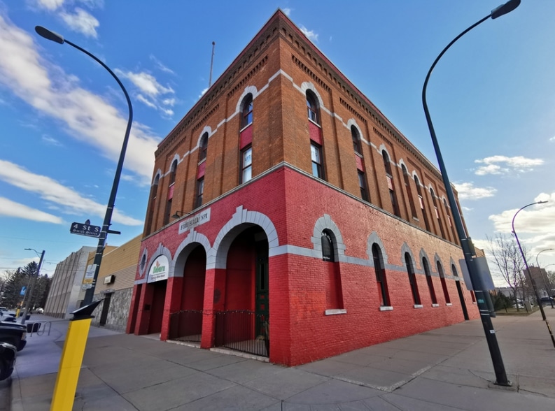 402 2 Av S, Lethbridge, AB for sale - Building Photo - Image 3 of 3