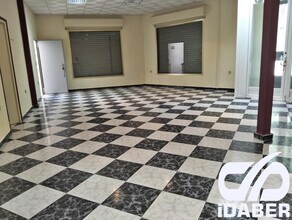 Retail in Illescas, Toledo for lease Interior Photo- Image 2 of 3