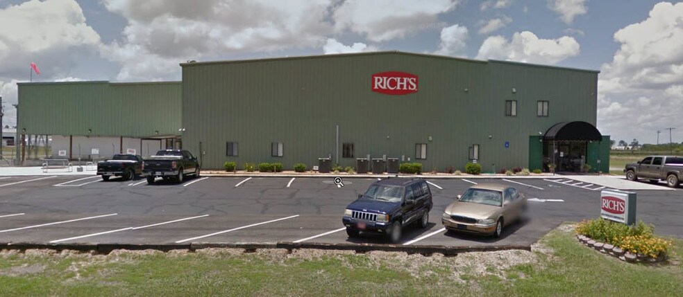 2805 Smith Dr, Waycross, GA à louer - Photo du bâtiment - Image 3 de 3