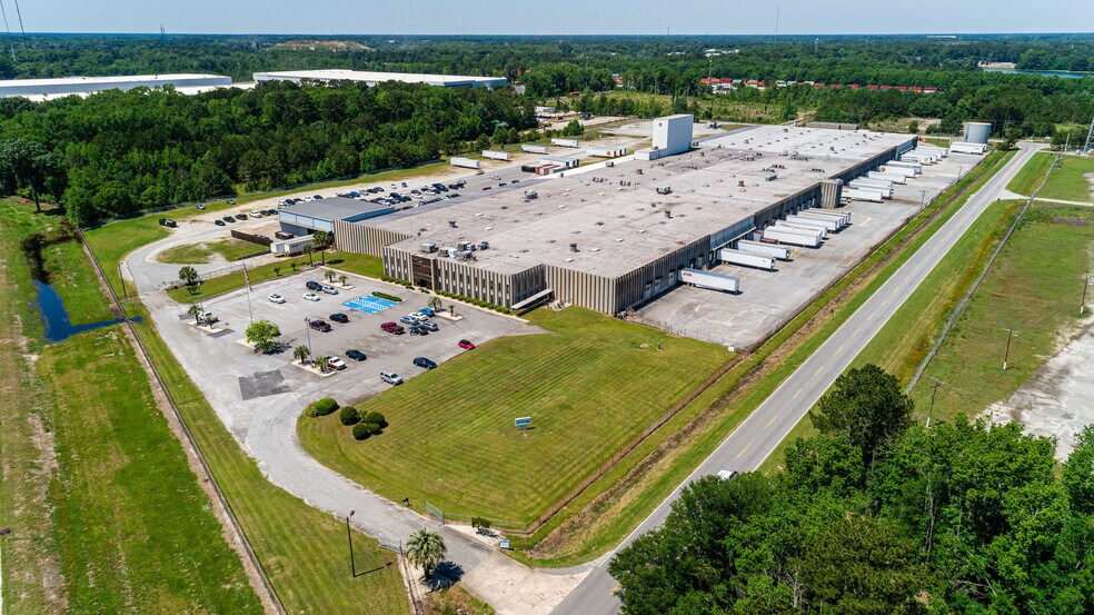 3000 Tremont Rd, Savannah, GA for lease - Building Photo - Image 1 of 5