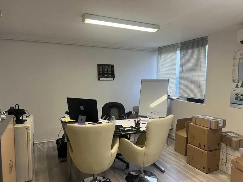 Flex dans Saint-Jean-d'Illac à louer - Photo intérieure - Image 2 de 4