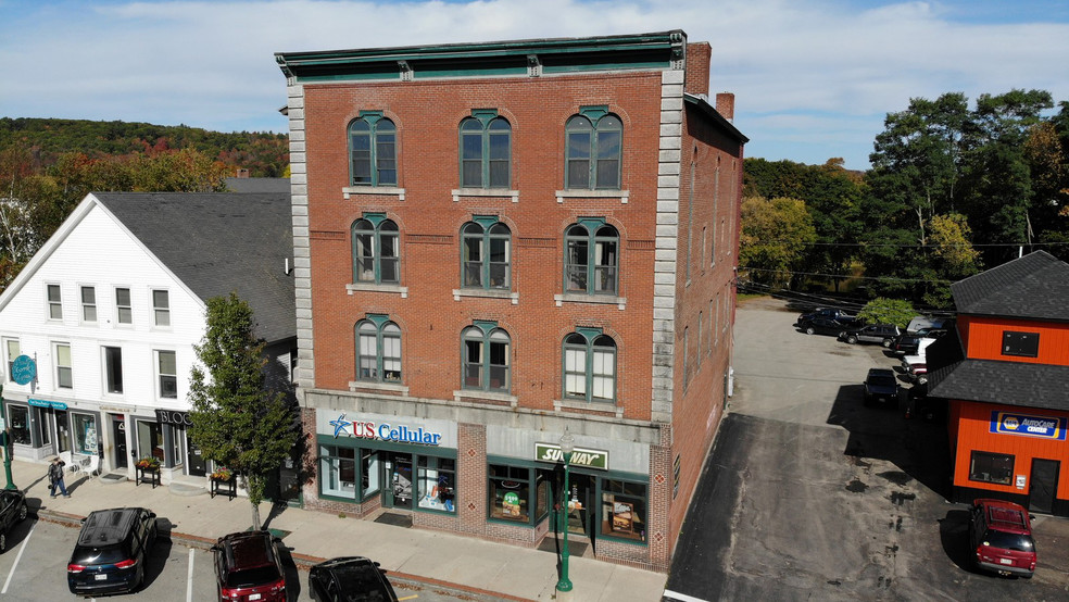 134 Main St, Winthrop, ME à vendre - Photo du bâtiment - Image 1 de 1