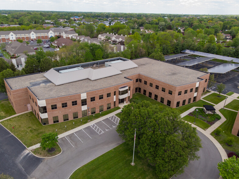 690 Taylor Rd, Gahanna, OH for lease - Building Photo - Image 3 of 8