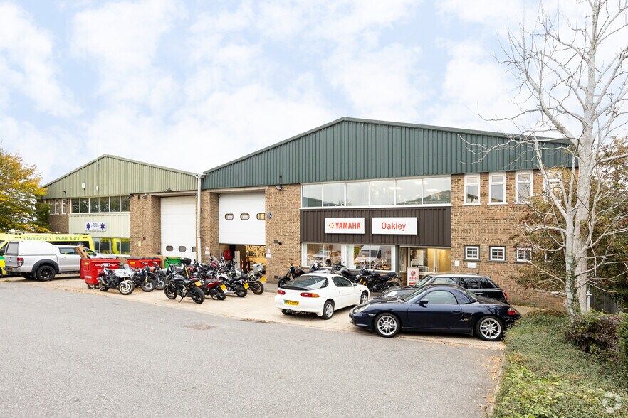 Bircholt Rd, Maidstone à louer - Photo principale - Image 3 de 3