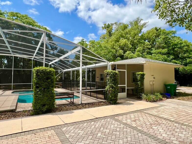 317 S Volusia Ave, Orange City, FL à vendre - Photo du bâtiment - Image 3 de 22