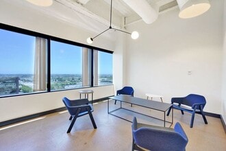 600 Anton Blvd, Costa Mesa, CA à louer Photo intérieure- Image 2 de 26