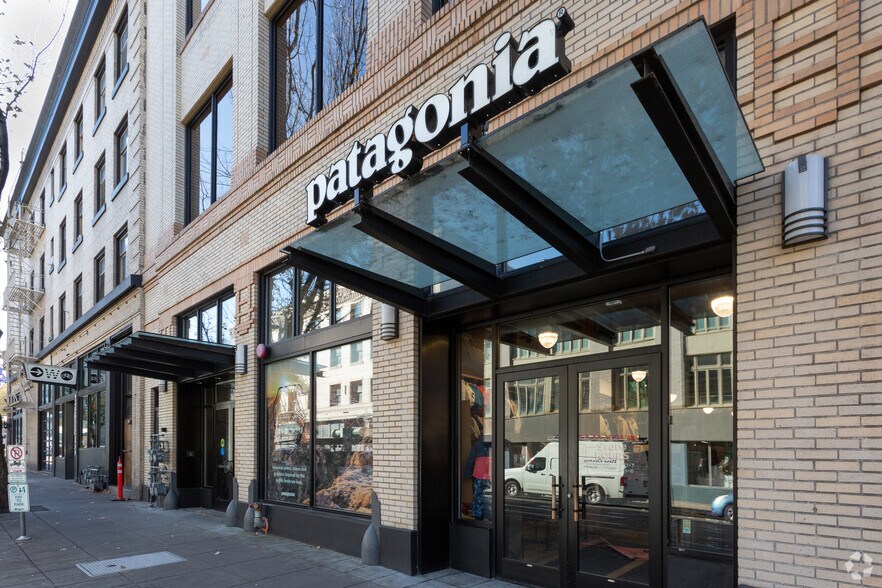 1106 W Burnside St, Portland, OR à vendre - Photo du bâtiment - Image 2 de 2