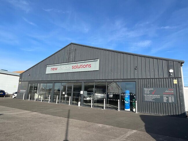 Plus de détails pour Tremains Rd, Bridgend - Commerce de détail à louer