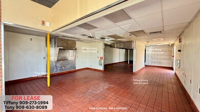 1661-1665 W San Bernardino Rd, Covina, CA à louer Photo intérieure- Image 2 de 23