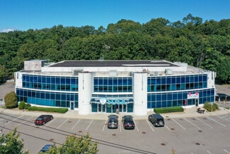 Plus de détails pour 905 W Jericho Tpke, Smithtown, NY - Flex à vendre