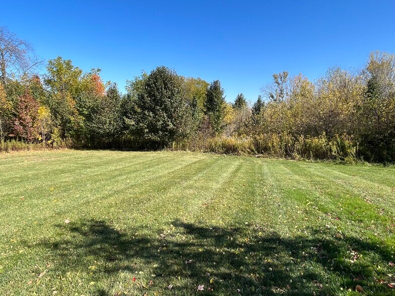 2201 Burlington Beach Rd, Valparaiso, IN à vendre - Photo principale - Image 2 de 11