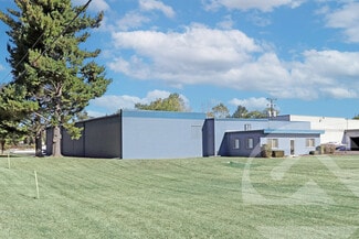 Plus de détails pour 3331 Oakley Park Rd, Commerce Township, MI - Industriel à vendre