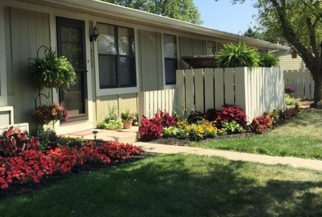 Plus de détails pour 4496 Reinbeau Dr, Columbus, OH - Multi-résidentiel à vendre