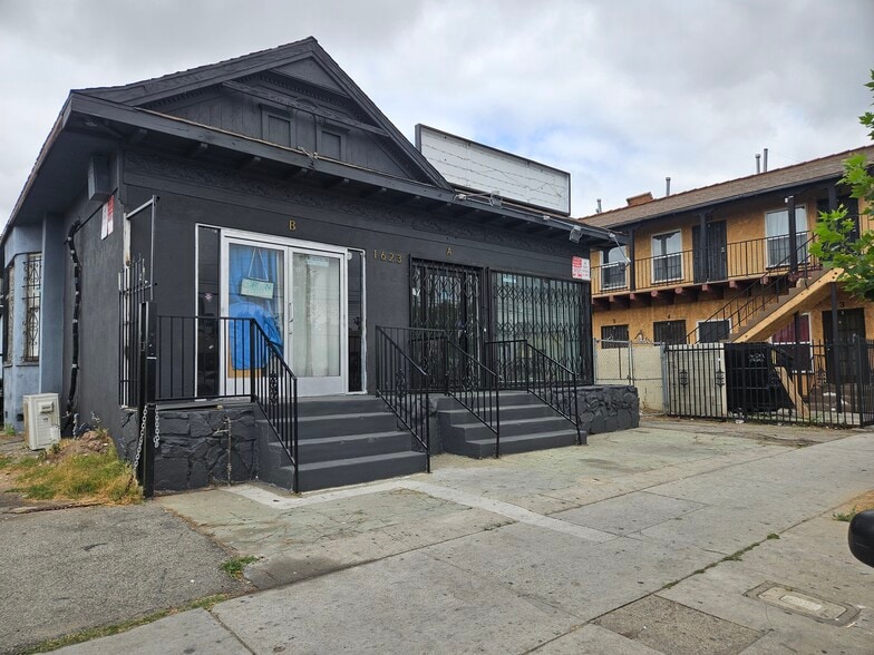 1623 S Hoover St, Los Angeles, CA for lease - Building Photo - Image 1 of 19
