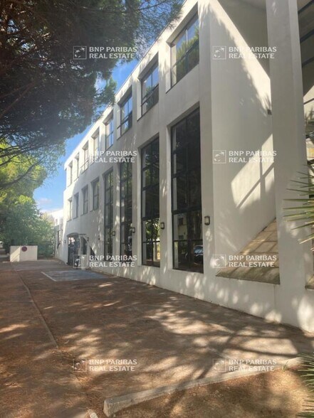 Bureau dans Montpellier à louer - Photo du bâtiment - Image 2 de 10