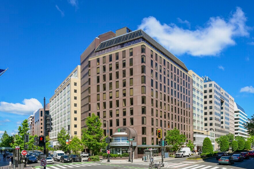 1100 Connecticut Ave NW, Washington, DC à louer - Photo du bâtiment - Image 1 de 19