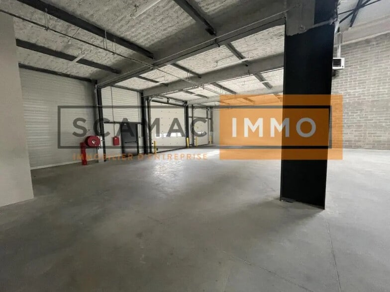 Bureau dans à louer - Photo intérieure - Image 2 de 5