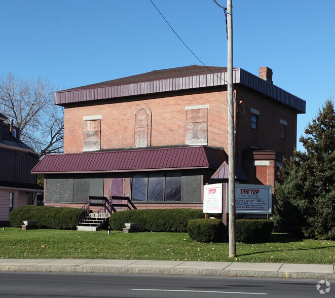 1106 W Genesee St, Syracuse, NY à vendre - Photo du bâtiment - Image 3 de 7