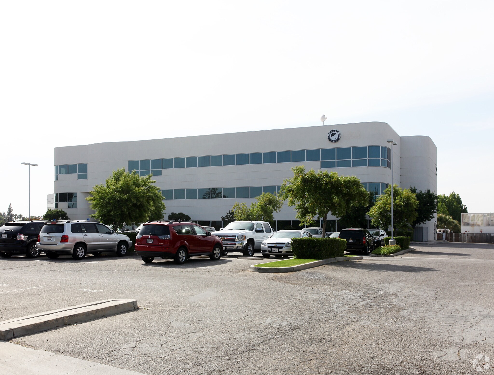 5101 Office Park Dr, Bakersfield, CA for lease Primary Photo- Image 1 of 17
