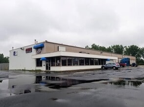 1125 E Alexis Rd, Toledo, OH à louer Photo du bâtiment- Image 1 de 12