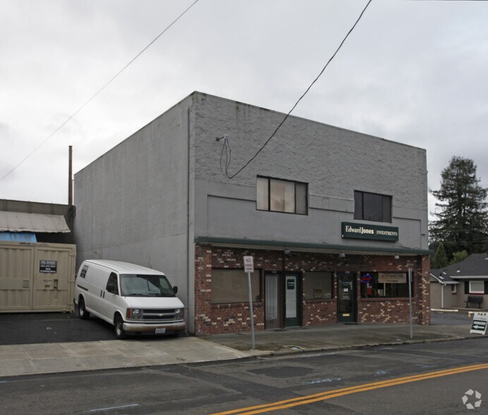 1912 SE Monroe St, Portland, OR à louer - Photo du bâtiment - Image 2 de 13