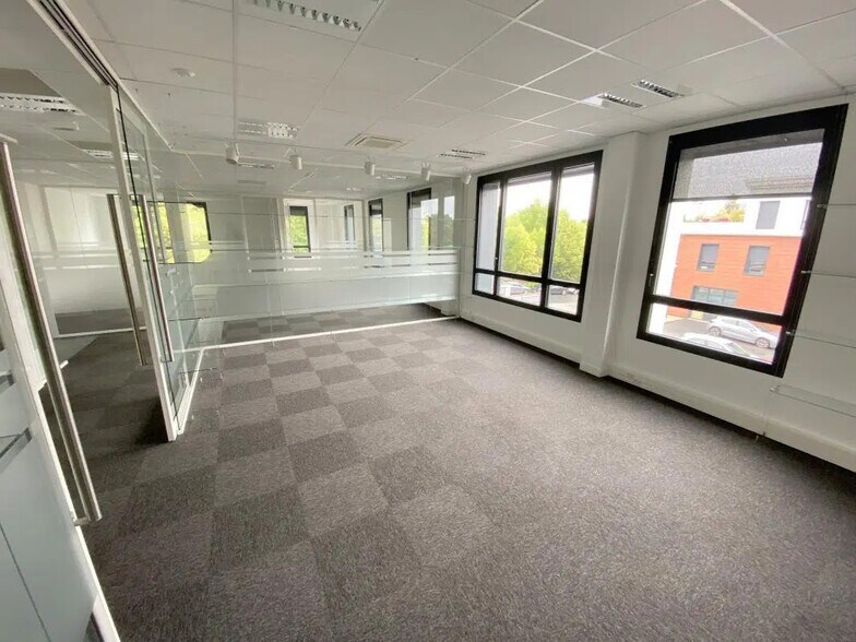 Bureau dans FOURQUEUX à louer - Photo intérieure - Image 2 de 13