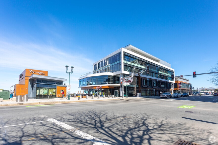 250 Northern Ave, Boston, MA for lease - Building Photo - Image 3 of 4