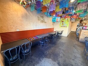 1253 Vine St, Los Angeles, CA à louer Photo intérieure- Image 1 de 15