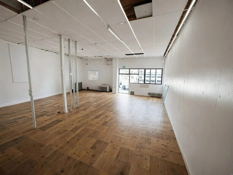 2271 Morris Ave, Bronx, NY à louer - Photo du bâtiment - Image 3 de 5