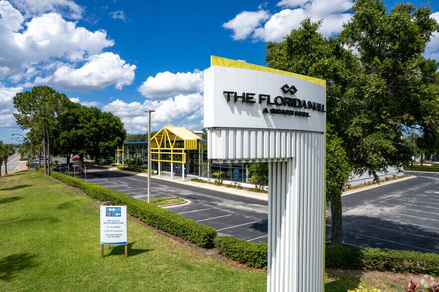 1675 Sun Life Path, Orlando, FL à louer - Photo du bâtiment - Image 2 de 5